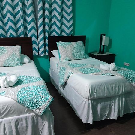 Bailey'S Bed And Breakfast Runaway Bay Εξωτερικό φωτογραφία