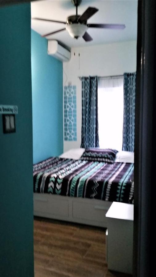 Bailey'S Bed And Breakfast Runaway Bay Εξωτερικό φωτογραφία