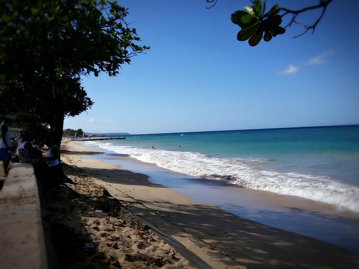 Bailey'S Bed And Breakfast Runaway Bay Εξωτερικό φωτογραφία