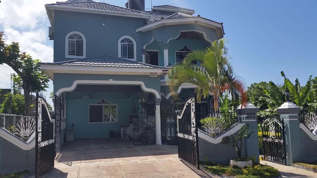 Bailey'S Bed And Breakfast Runaway Bay Εξωτερικό φωτογραφία