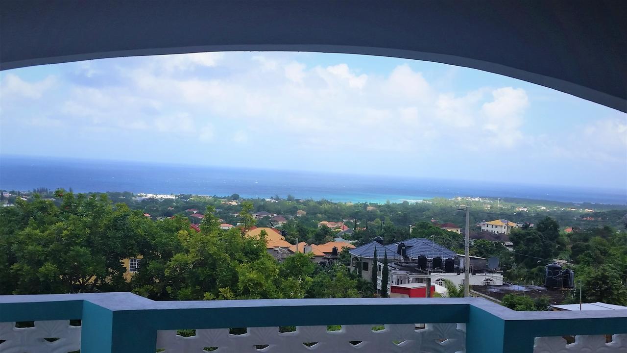 Bailey'S Bed And Breakfast Runaway Bay Εξωτερικό φωτογραφία